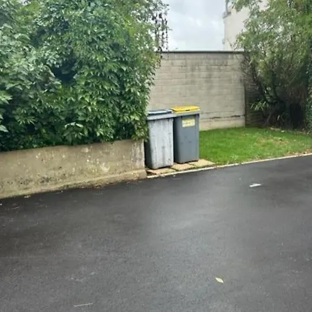 L'aindus De Brou- Parking Prive- Rdc *